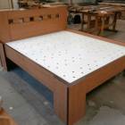 Truhlář - výroba postele